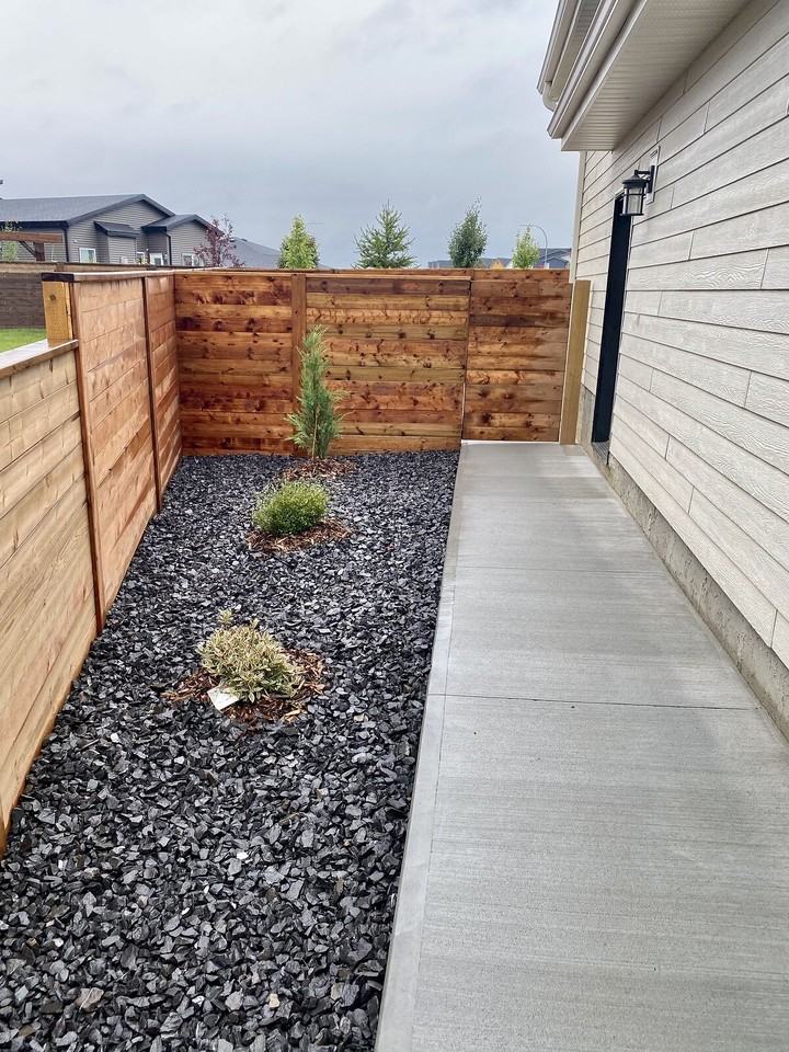38 Roberge Close - Photo 2 of 8