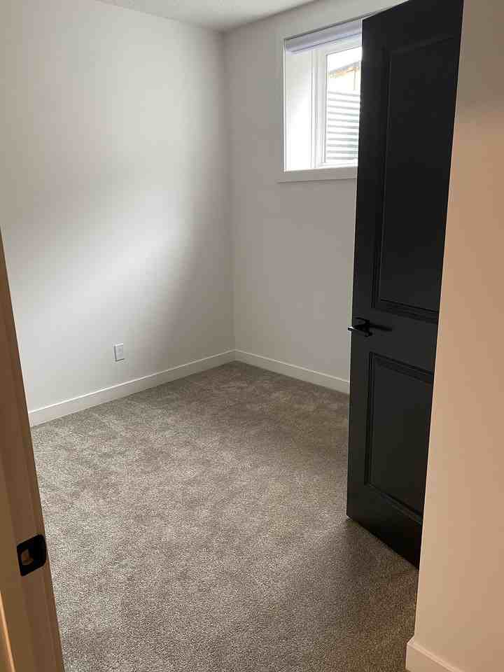 38 Roberge Close - Photo 7 of 8