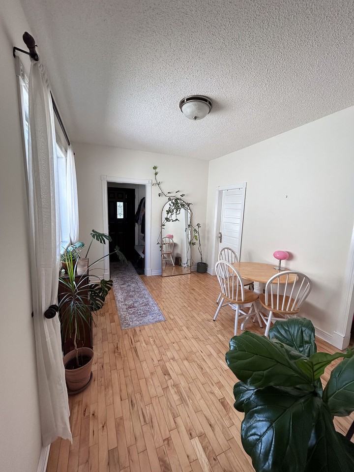 1635 16a St Se - Photo 6 of 30