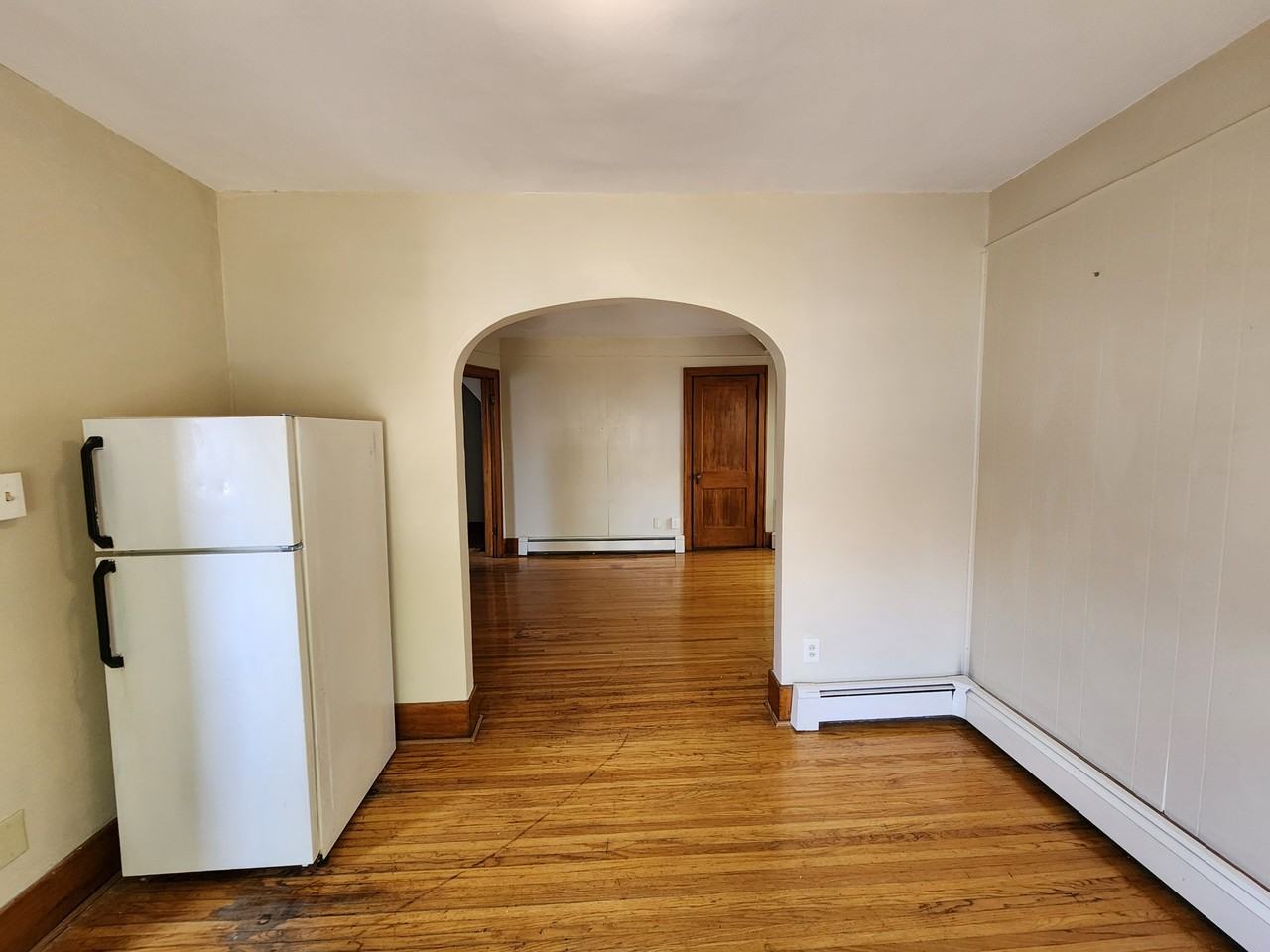 123 Mckinley Pkwy #6 - Photo 4 of 6