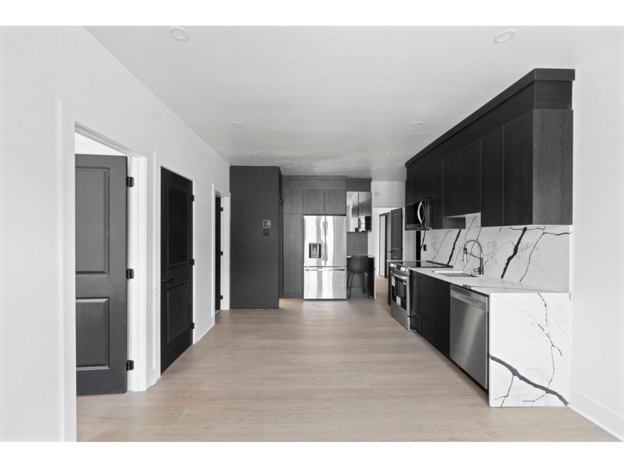 4900 Chemin de la Côte-des-Neiges — photo 1