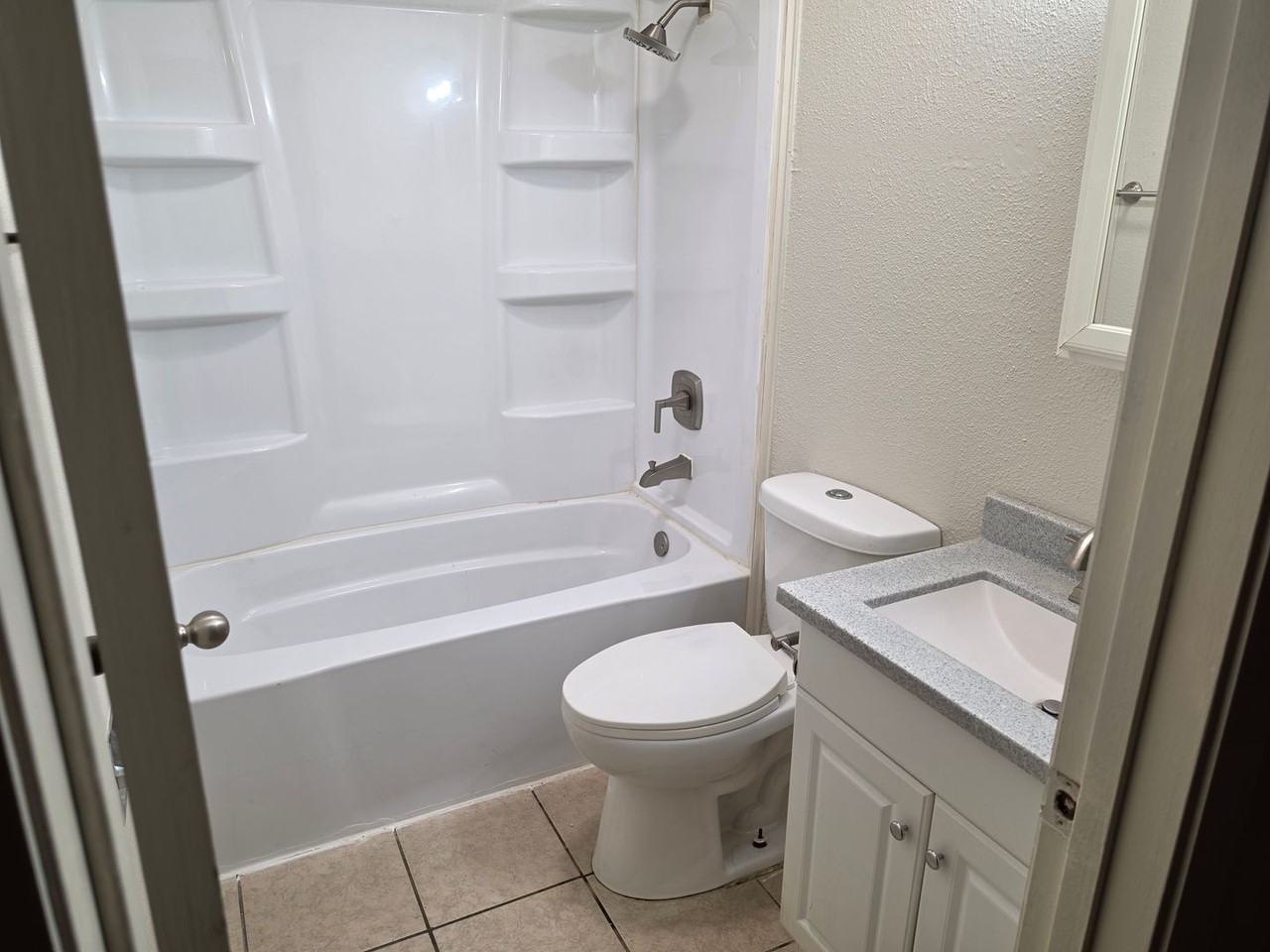 152 S. Dipper Lane - Photo 2 of 7