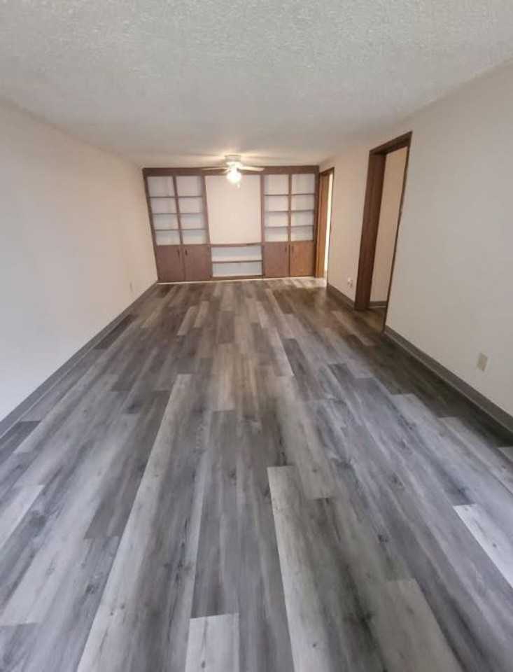 Cedar Gate Apartments LLC - Photo 4 of 12