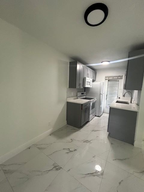 1950 Sw 69th Ave #209 - Photo 3 of 13