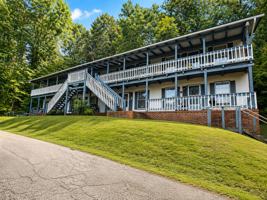 featured image of 207 Audubon Dr