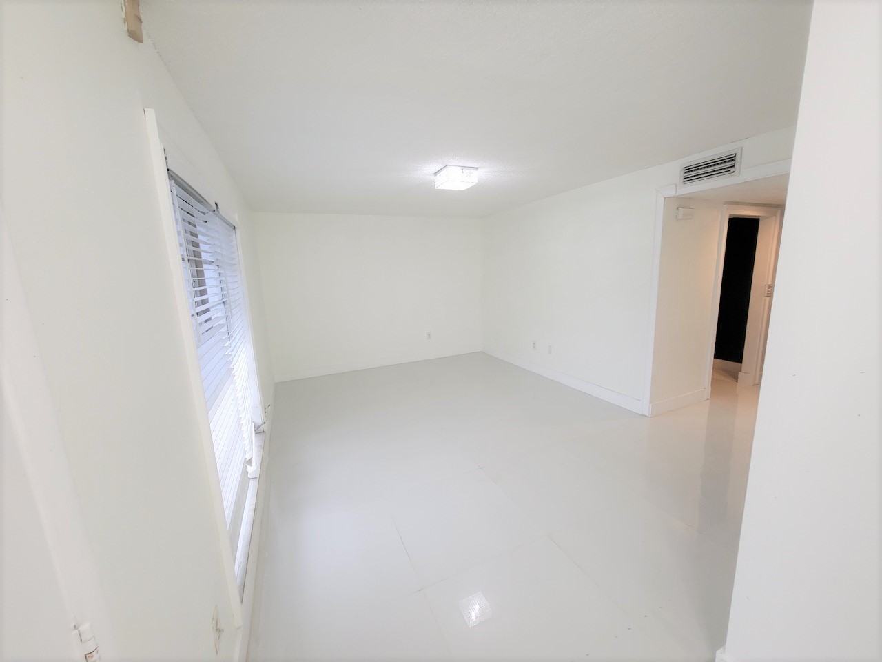 17160 Sw 94th Ave #603 - Photo 4 of 28