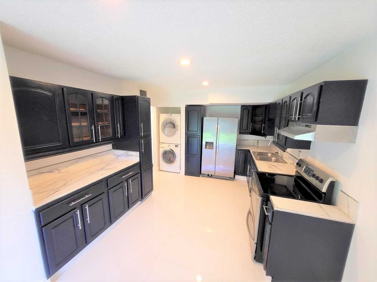 17160 Sw 94th Ave #603 - Photo 6 of 28