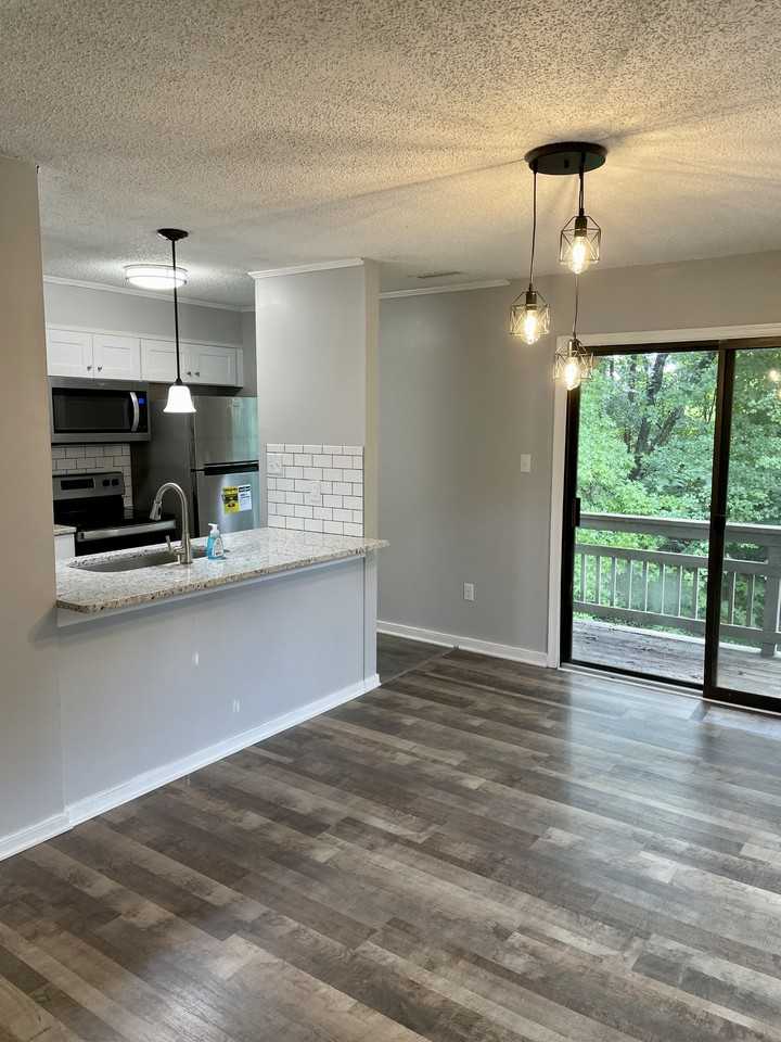 1700 Choate Pl #B - Photo 4 of 13