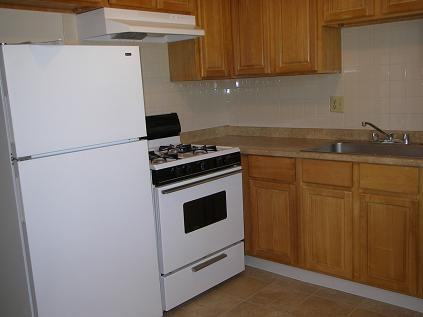 16445 Kent Ave #7G - Photo 3 of 33