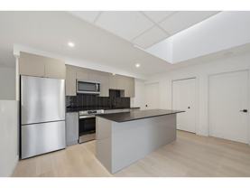 5350 Avenue Victoria - Photo 1 of 1