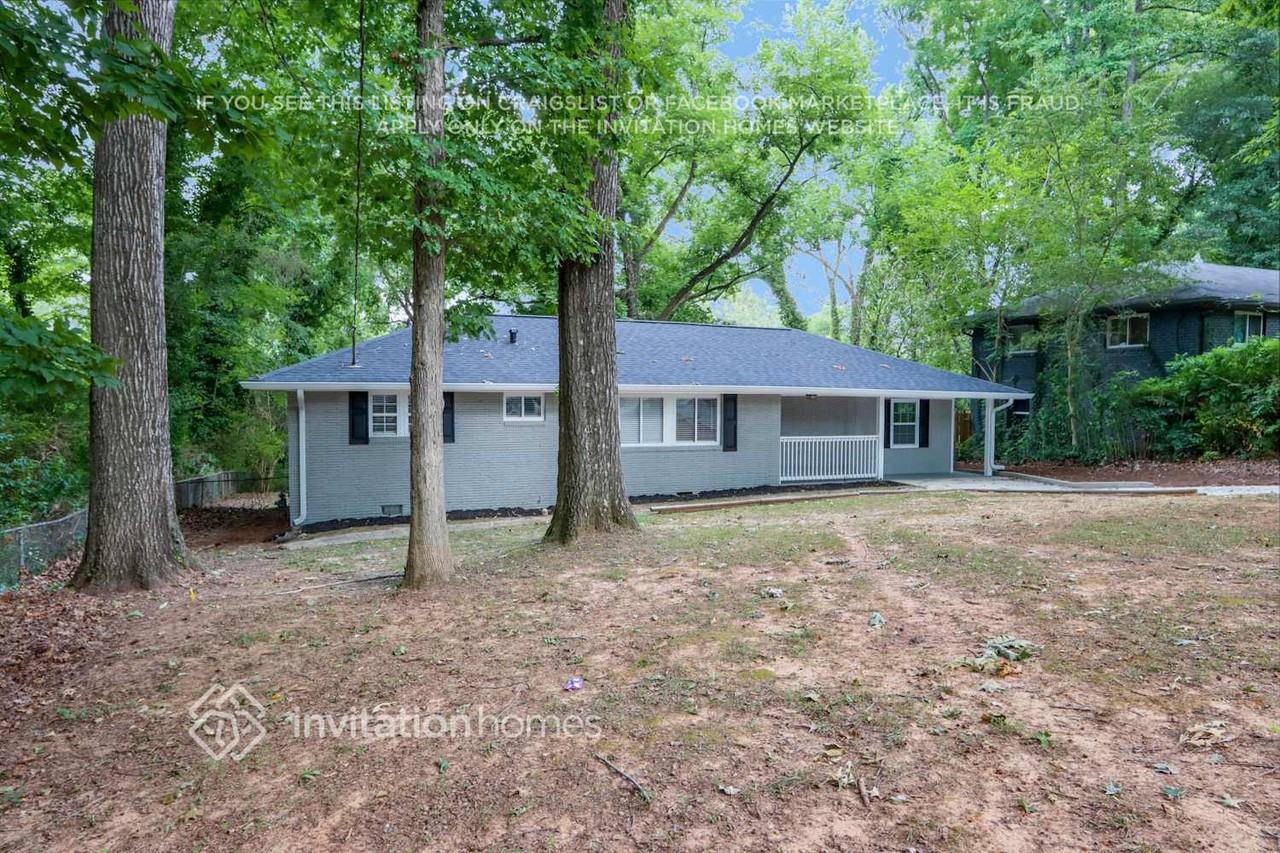 1854 Long Dr - Photo 3 of 27