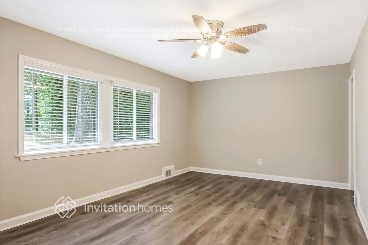 1854 Long Dr - Photo 6 of 27