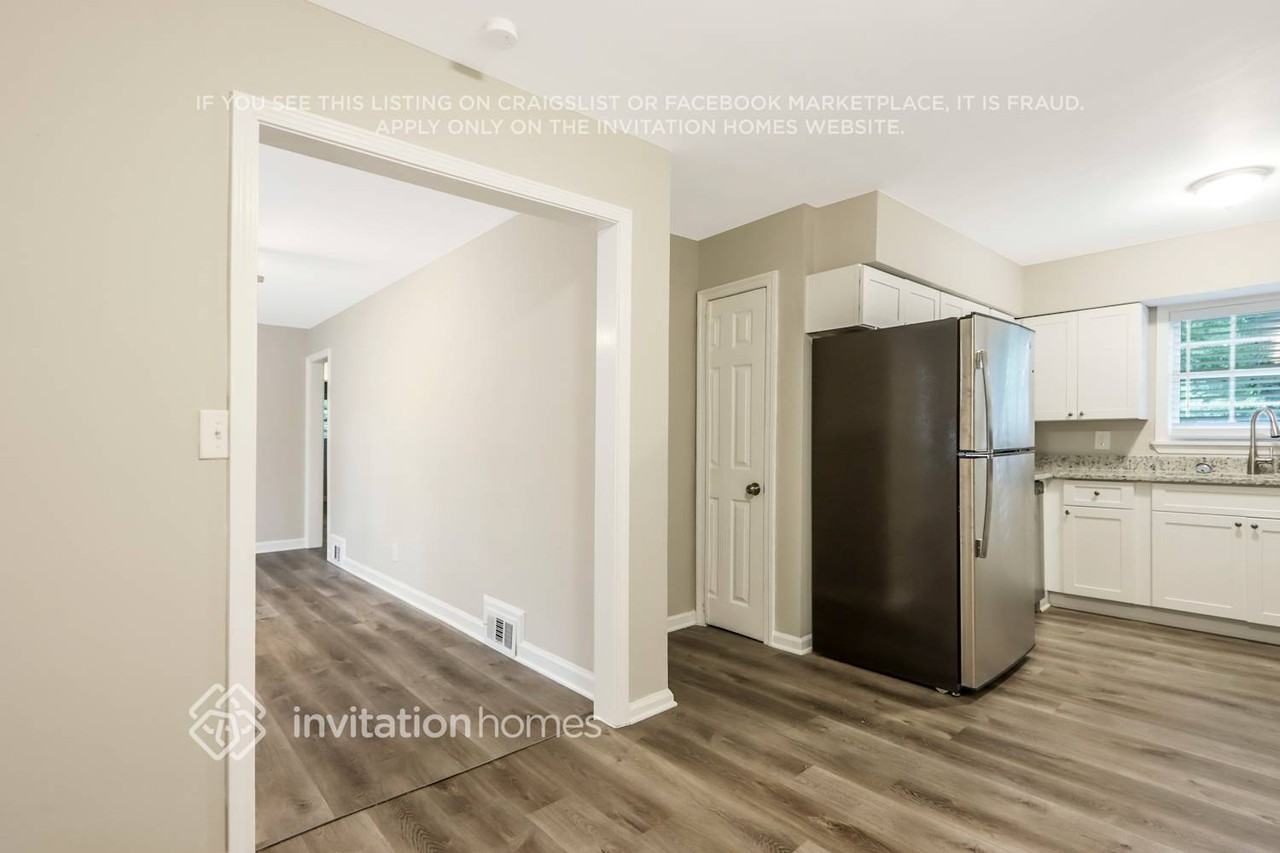 1854 Long Dr - Photo 7 of 27