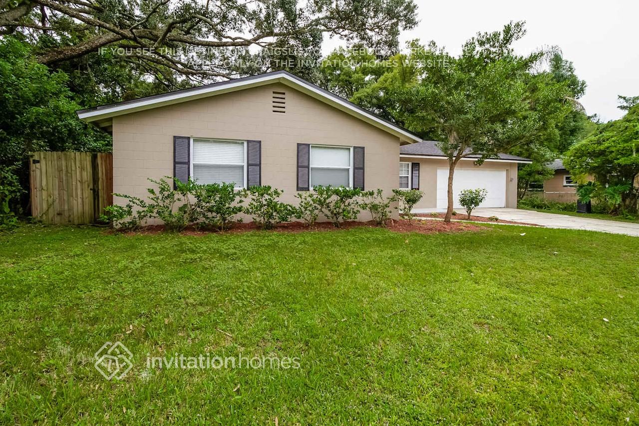 3362 Bougainvillea Dr - Photo 2 of 21