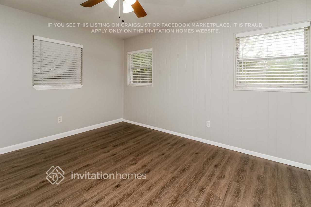 3362 Bougainvillea Dr - Photo 7 of 21