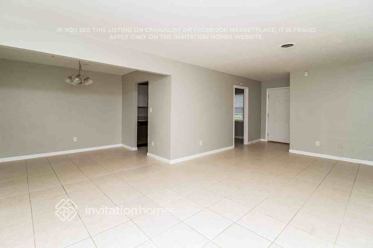 3362 Bougainvillea Dr - Photo 7 of 21