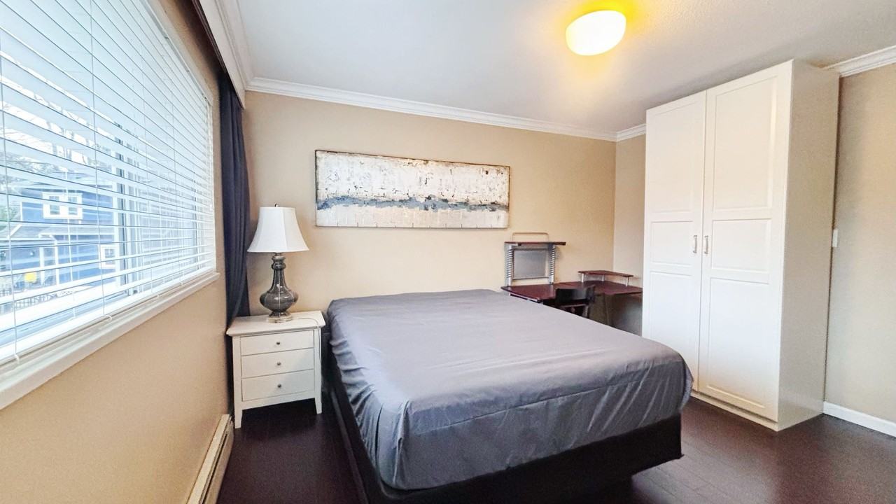 3282 West King Edward Avenue - Photo 7 of 13