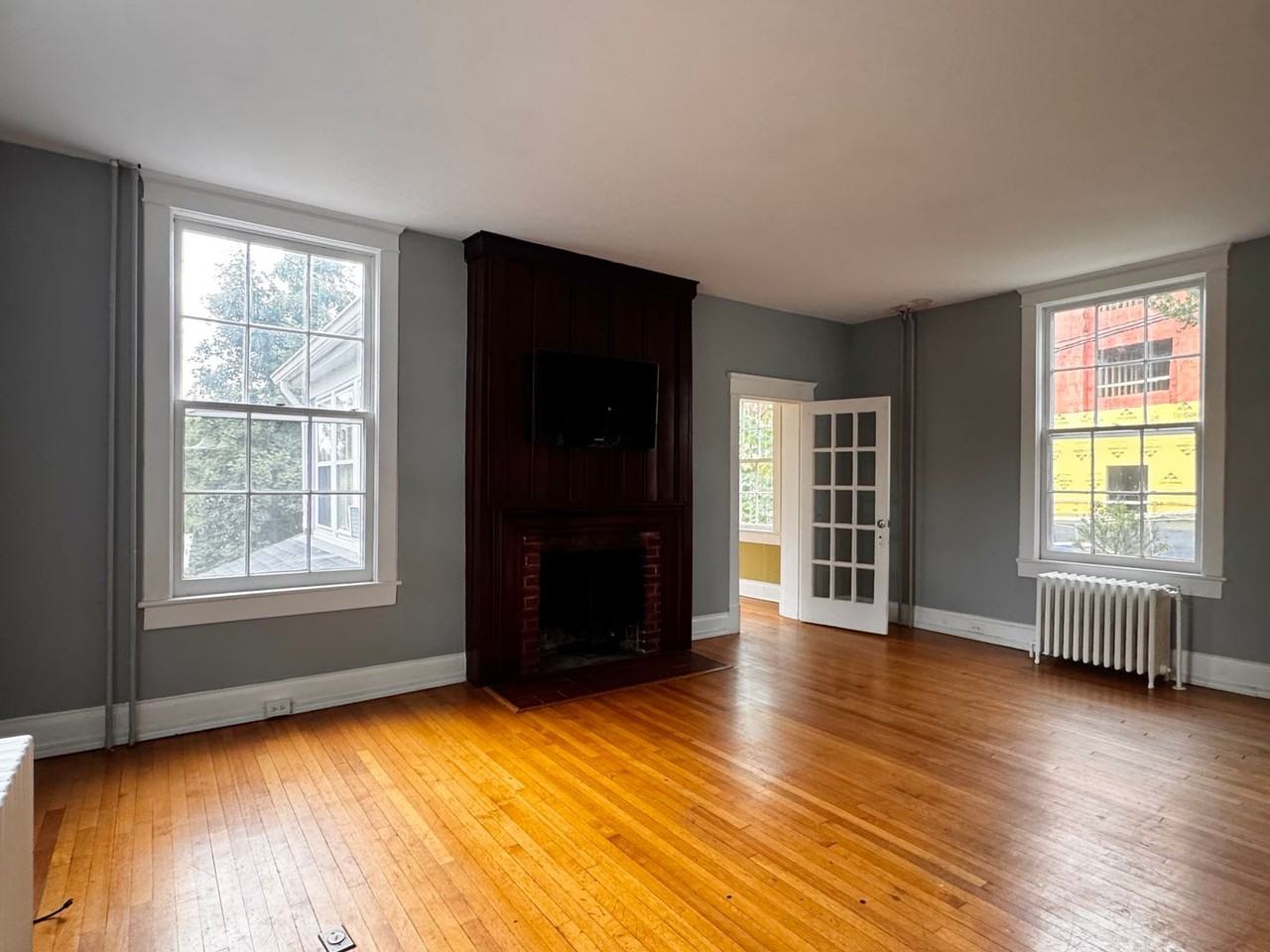 111 Washington Ave - Photo 6 of 50