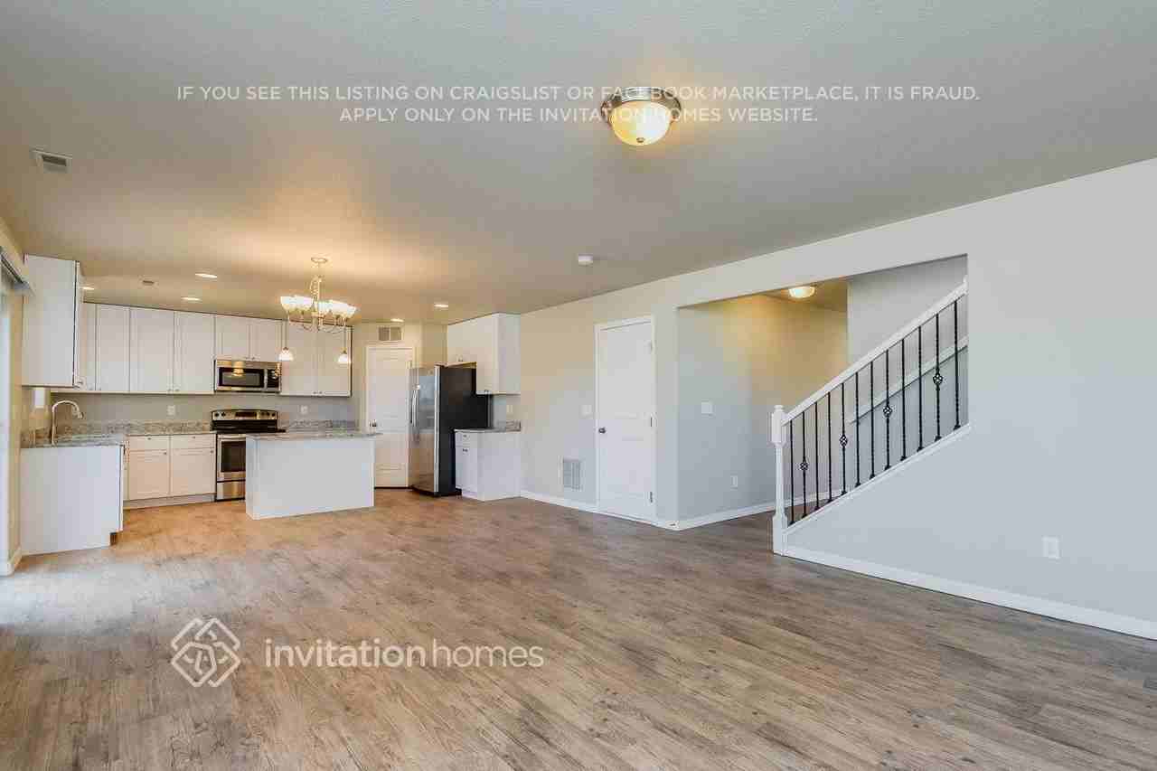 3614 Saguaro Cir - Photo 6 of 19