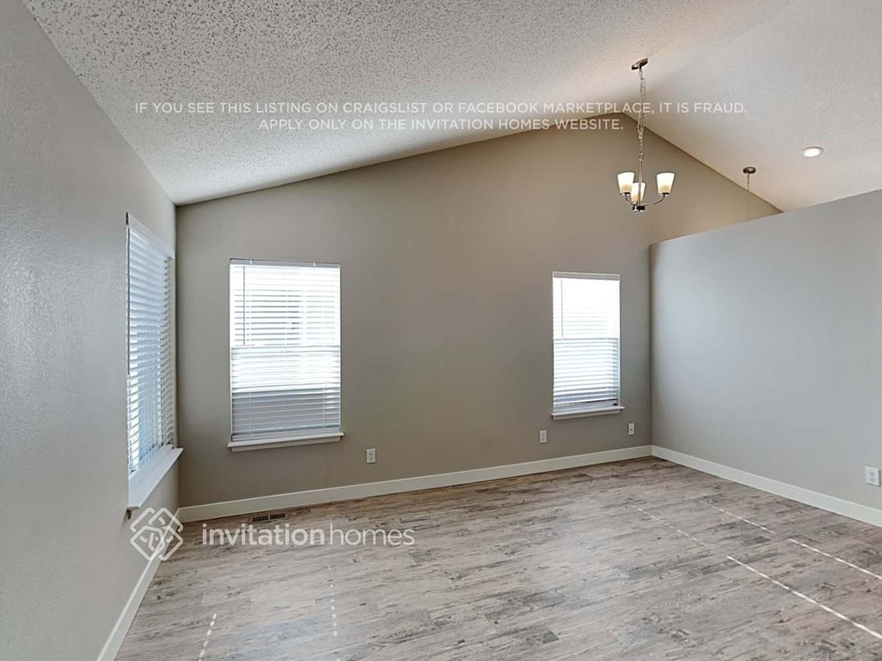 624 Blackmore Pl - Photo 5 of 19