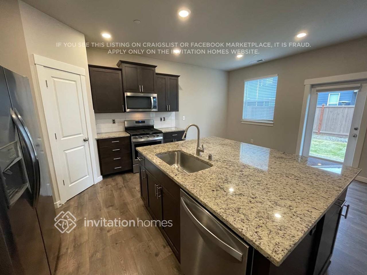7724 208th Ave E - Photo 5 of 15
