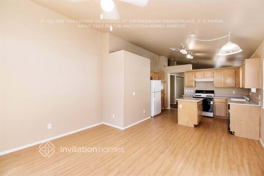 7285 Golden Star Ave - Photo 2 of 19