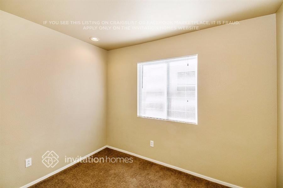 7285 Golden Star Ave - Photo 6 of 19
