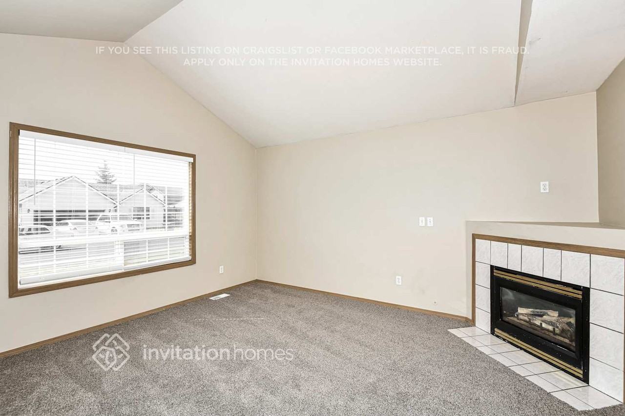 20213 13th Avenue Ct E - Photo 5 of 17