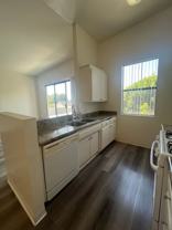 Spacious One Bedroom Apartment in Lake Balboa! - Photo 1 of 1