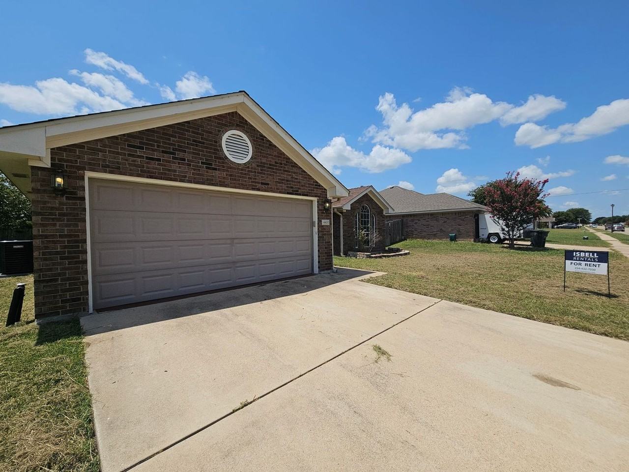 4400 Jim Ave - Photo 2 of 20