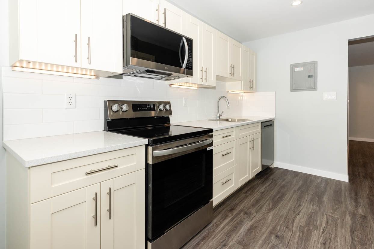 1800 Portage Avenue - Photo 2 of 22