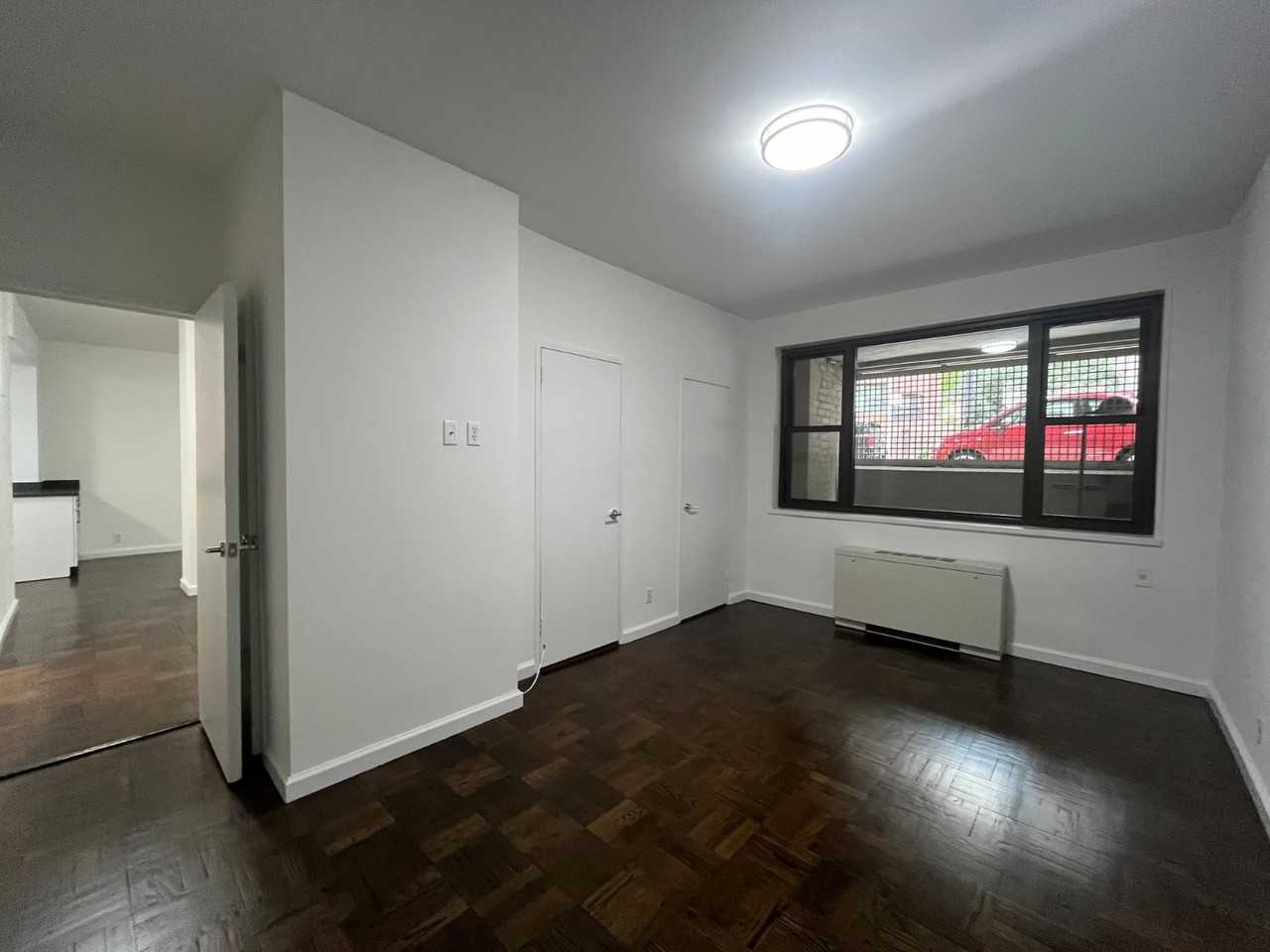 E 56th St #2E - Photo 2 of 7