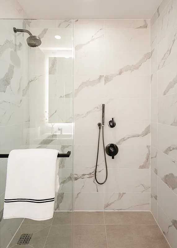W 30th St #45J - Photo 5 of 20