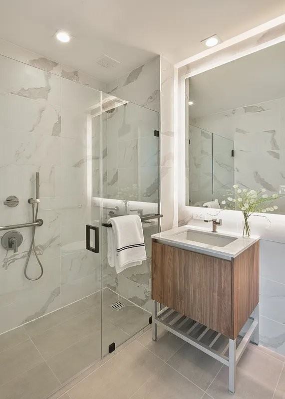 W 30th St #15H - Photo 3 of 20
