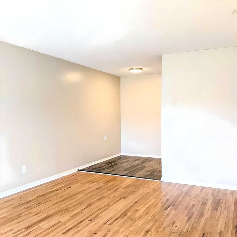 1527 Westminster St #1527-310 - Photo 6 of 25