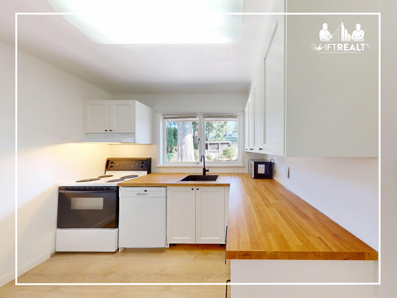 234 23rd Street West - Photo 6 of 16