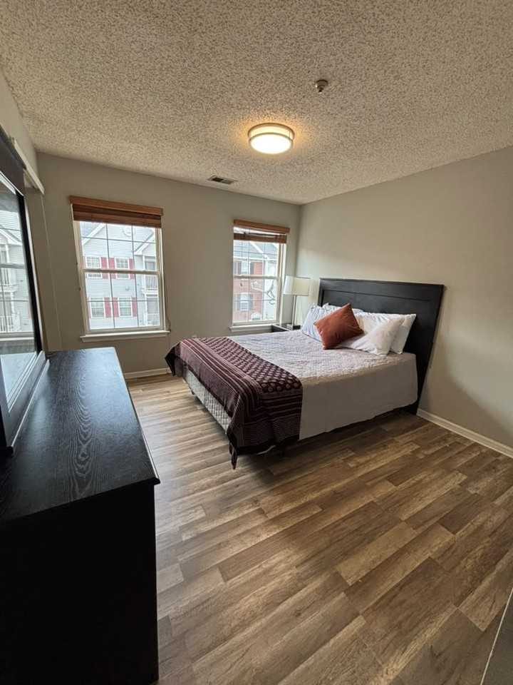 48 Marrow Street2 - Standard Hallway - Photo 2 of 10