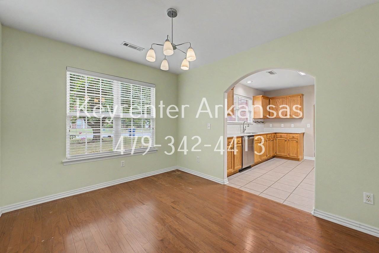 3801 Sw Carriageway Ave - Photo 5 of 21