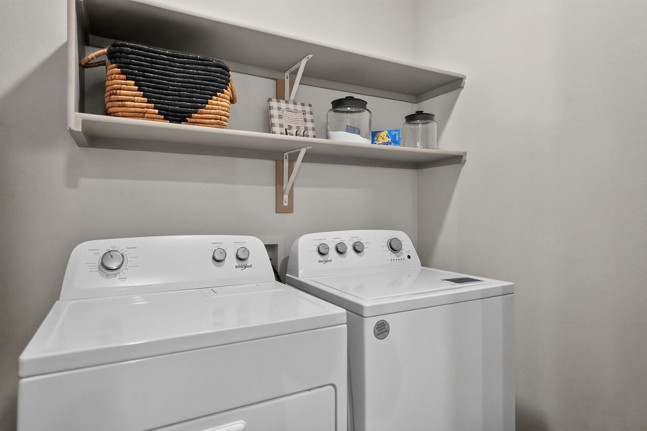 The Alexa Luxury Apartments I & II - Photo 7 of 55