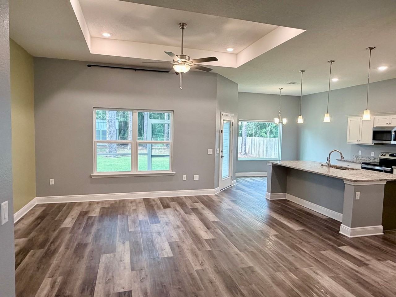 10085 Bellbrook Rd - Photo 4 of 18