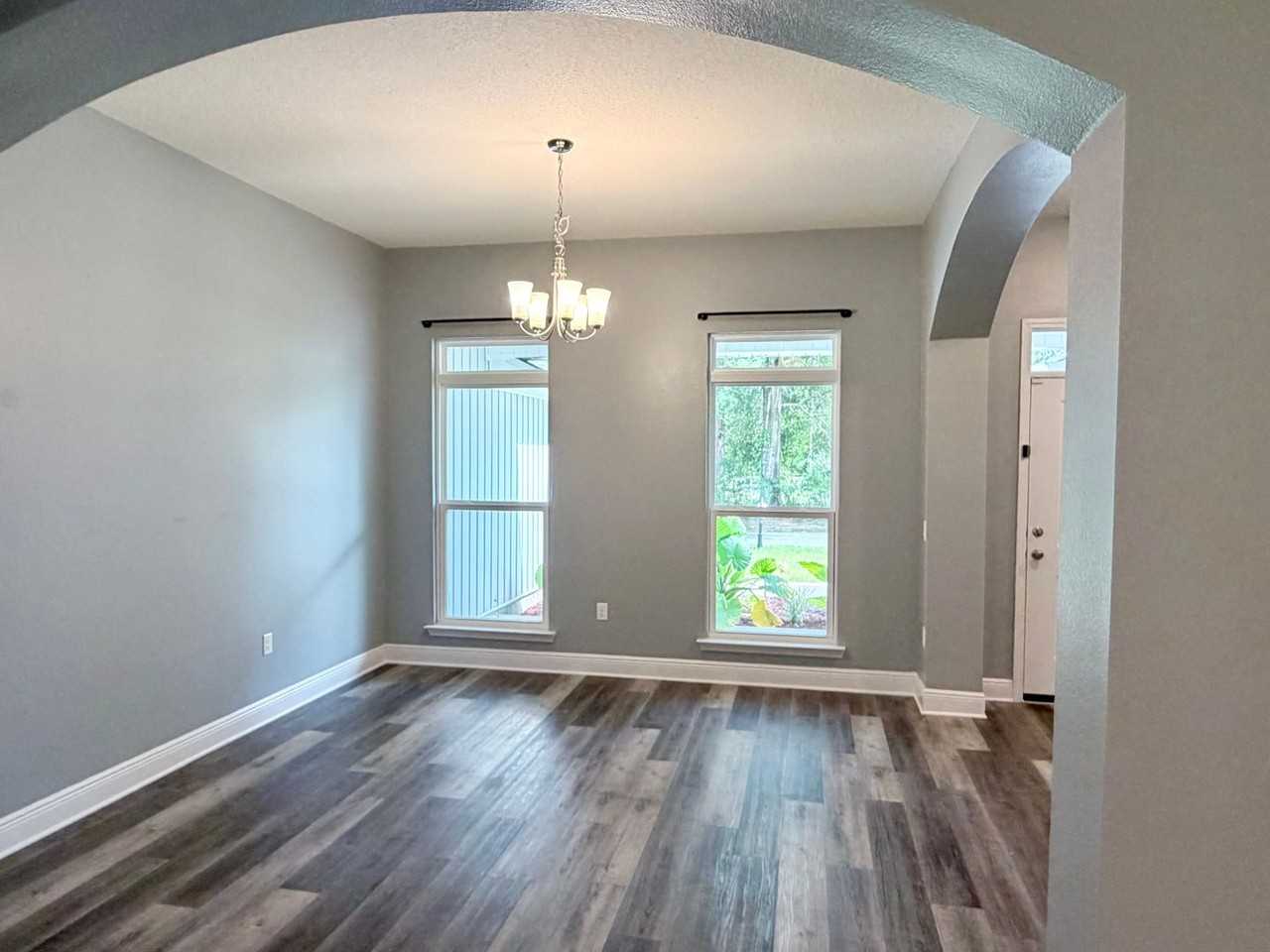 10085 Bellbrook Rd - Photo 7 of 18