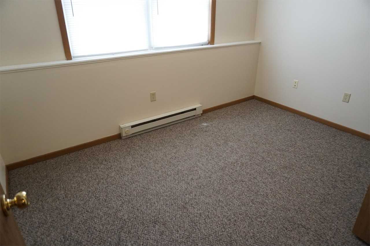 3029 River Rd #2 - Photo 5 of 9