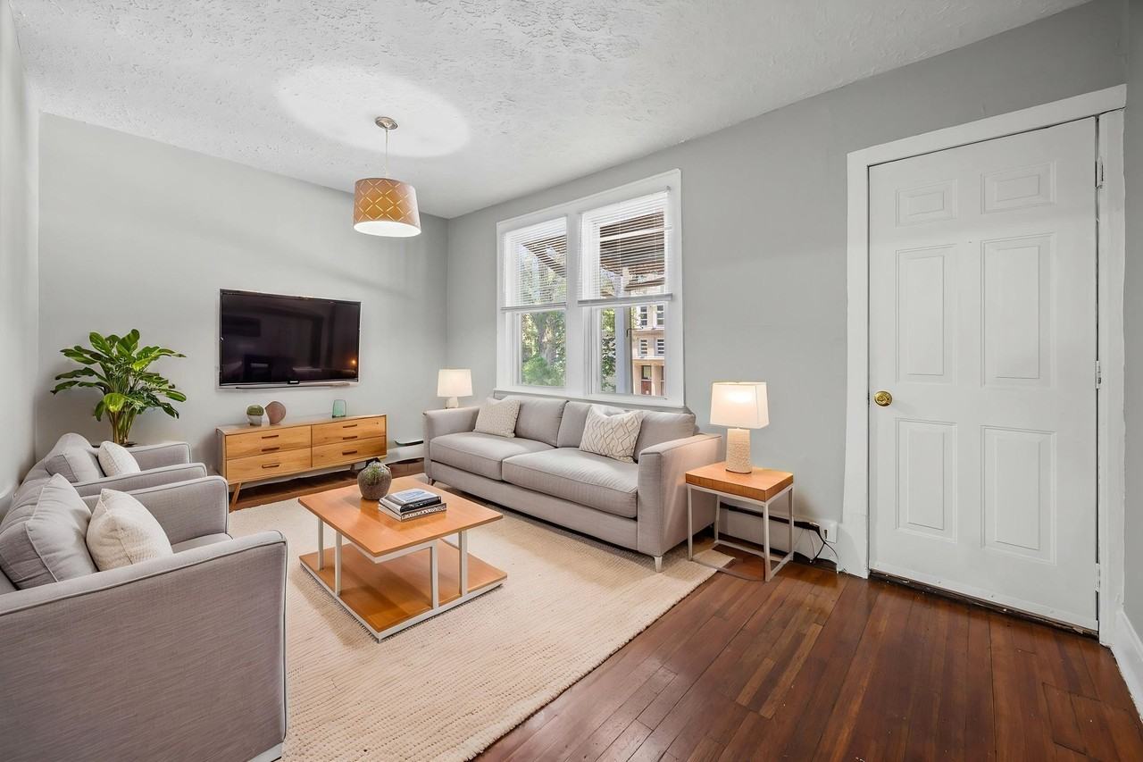 175 Pearl Street - Photo 2 of 19
