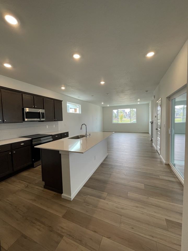 2696 N Red Shoulder Ln #1 - Photo 7 of 43