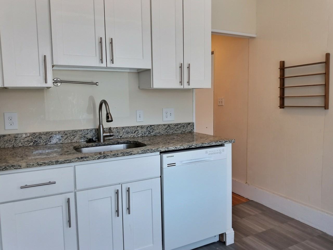 1390 - 7Beacon St #7 - Photo 3 of 14