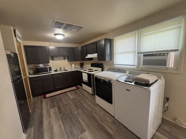 613 Lincoln Way W #D - Photo 3 of 9