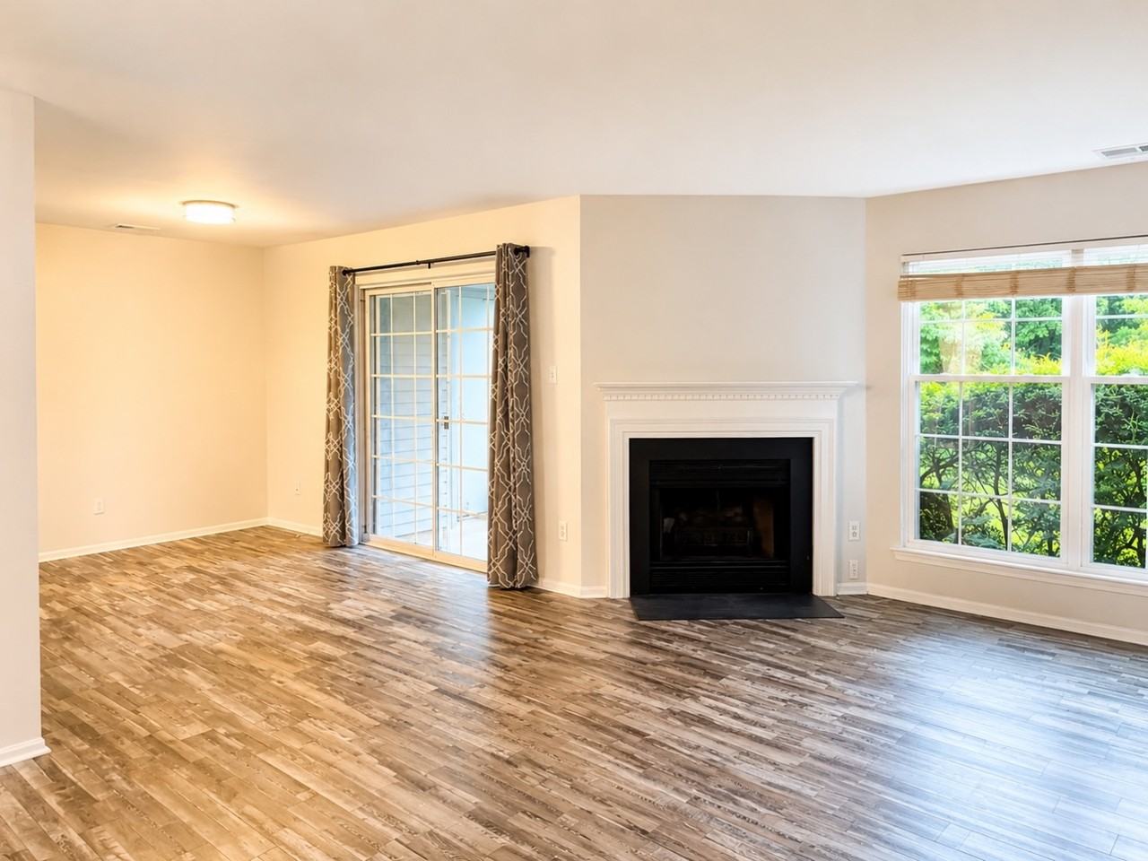 241 Andover Pl - Photo 3 of 20