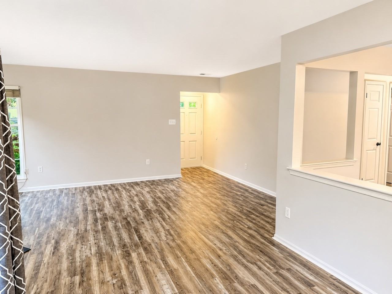 241 Andover Pl - Photo 7 of 20