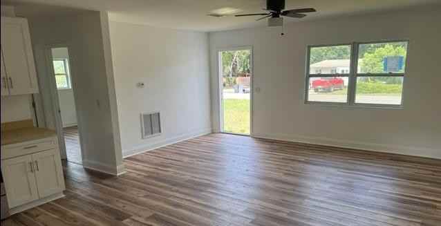 232 Se Eloise Ave - Photo 6 of 18