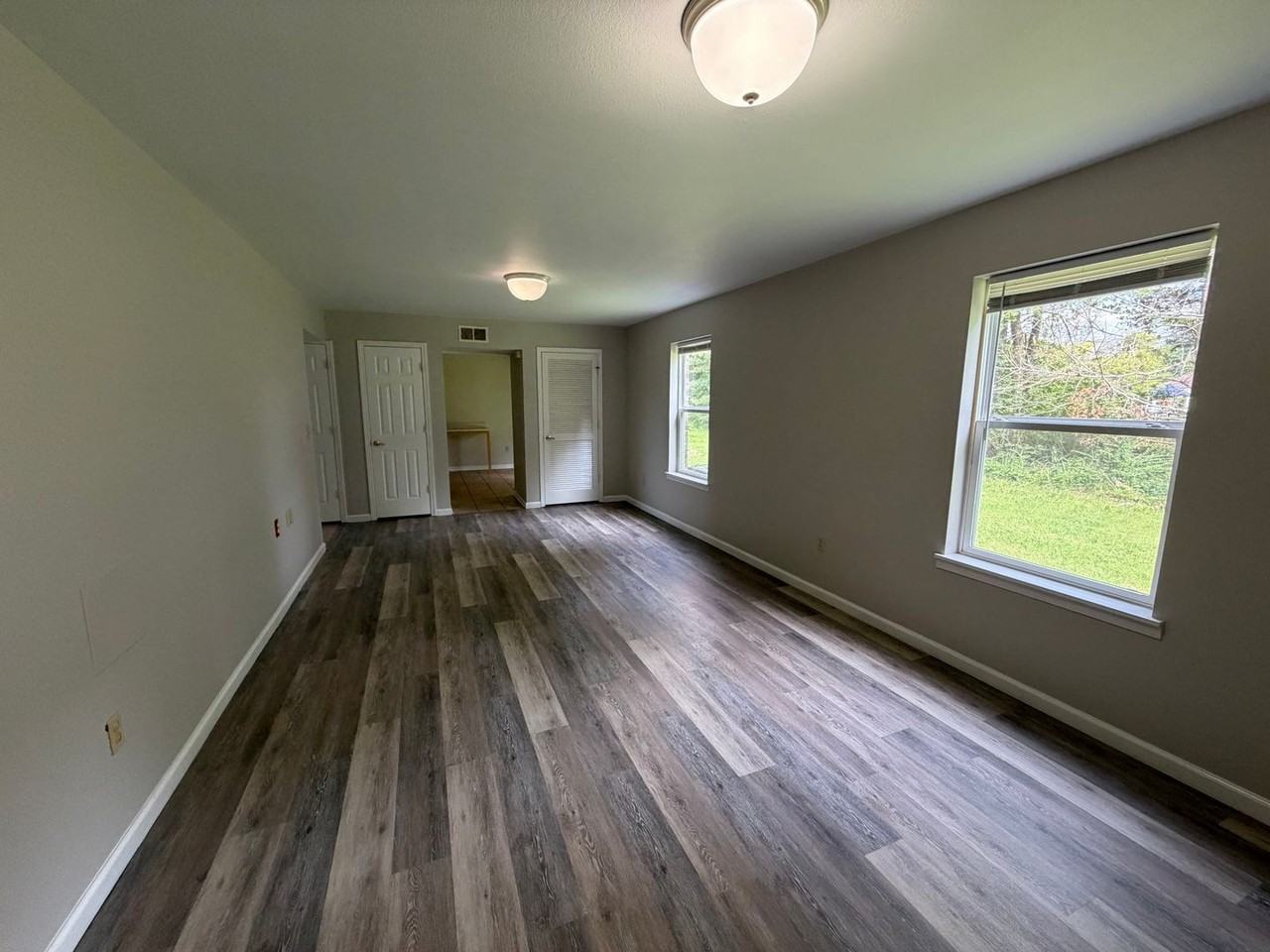 1121 Transit Way #602 - Photo 5 of 18